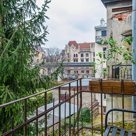 Przytulnie I Naturalnie — Balkon